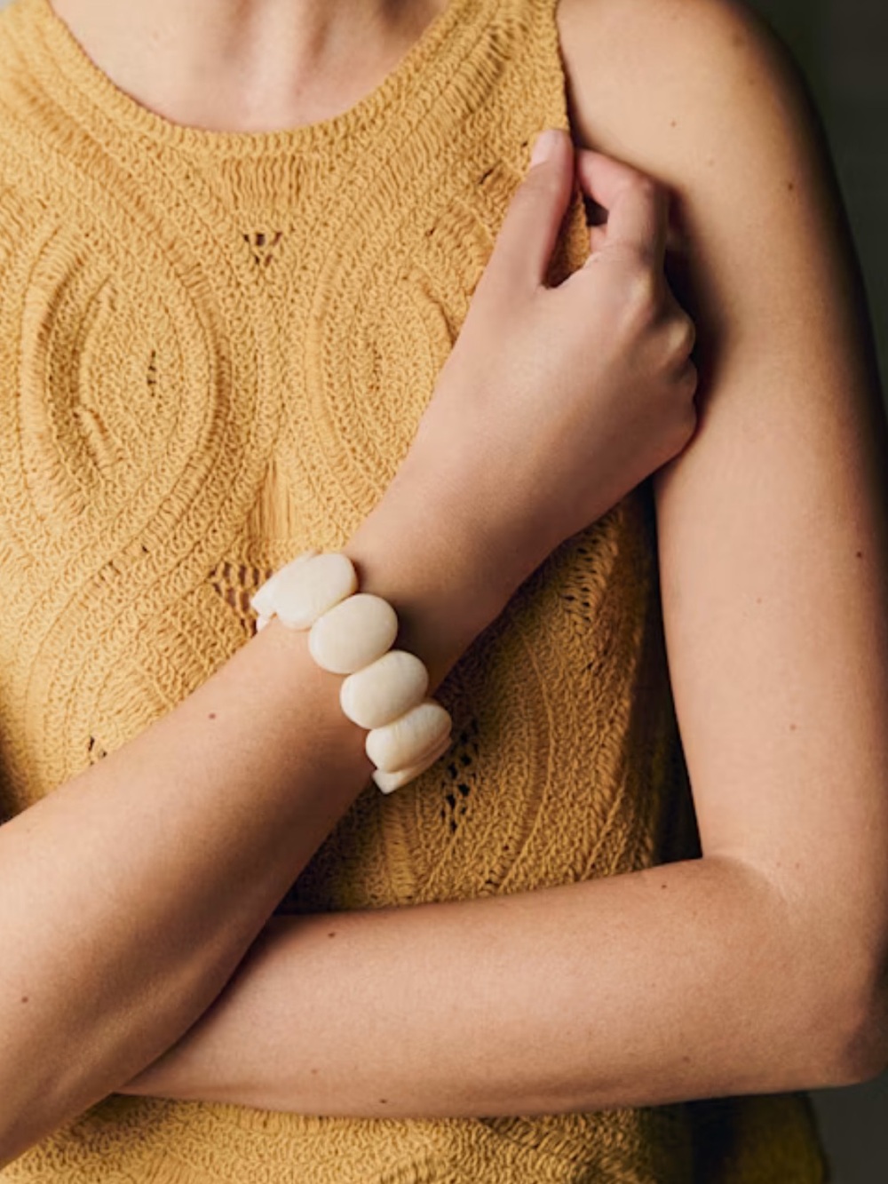 Sezane Cream Oval Bead Stretch Bracelet